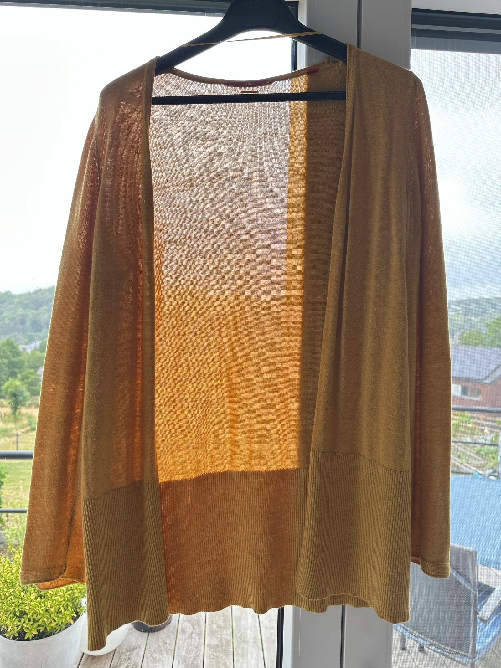 Cardigan 